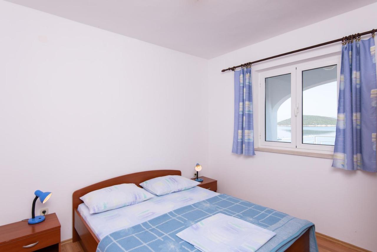 Apartments By The Sea Cove Pjestata, Peljesac - 12381 Putnikovic Exterior photo